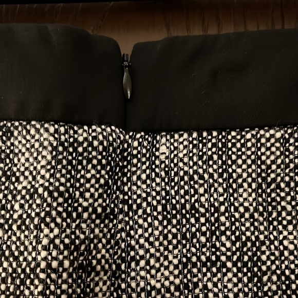 Talbot’s winter skirt. Looks like wool. Black and white. Size 14P - Picture 7 of 10